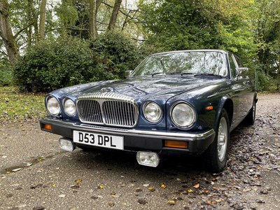 Lot 23 - 1986 Daimler Double-Six