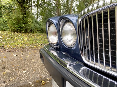 Lot 23 - 1986 Daimler Double-Six