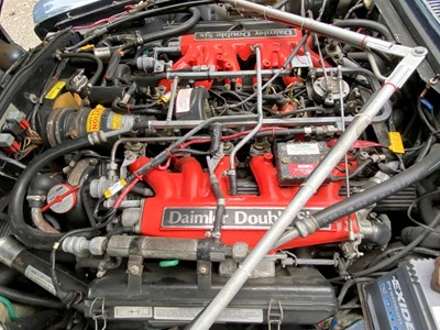 Lot 23 - 1986 Daimler Double-Six