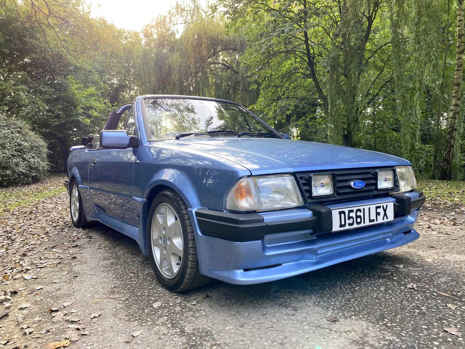 Lot 54 - 1986 Ford MK3 1.6i Cabriolet