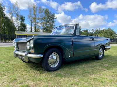 Lot 2 - 1966 Triumph Vitesse Convertible