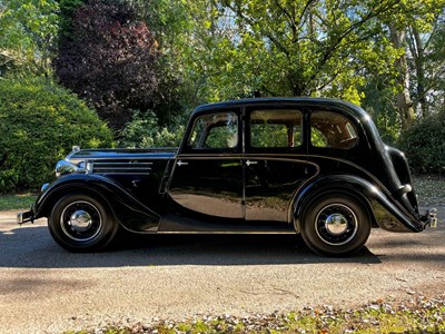 Lot 30 - 1946 Wolseley 18/85 Police Car