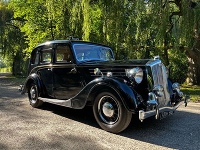 Lot 30 - 1946 Wolseley 18/85 Police Car