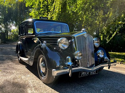 Lot 30 - 1946 Wolseley 18/85 Police Car
