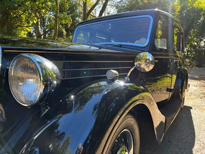 Lot 30 - 1946 Wolseley 18/85 Police Car