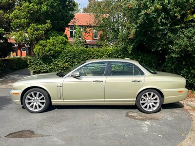 Lot 10 - 2007 Jaguar XJ Executive