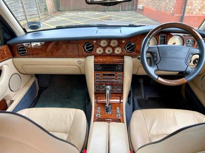 Lot 65 - 2004 Bentley Arnage R
