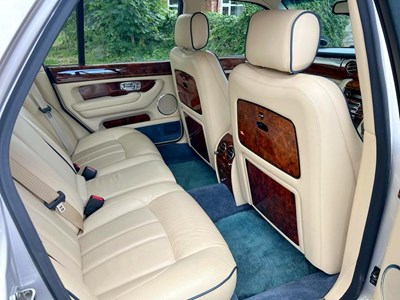 Lot 65 - 2004 Bentley Arnage R
