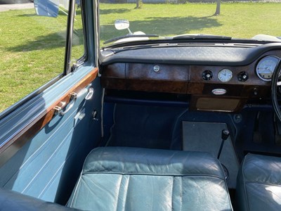 Lot 15 - 1966 Wolsely 16/60