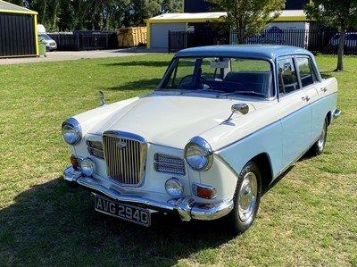Lot 15 - 1966 Wolsely 16/60