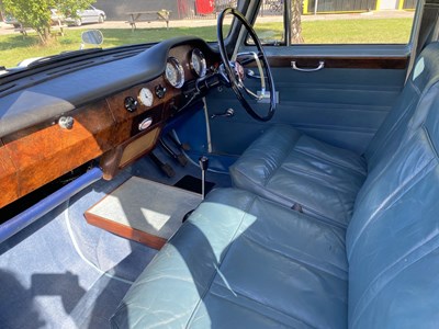 Lot 15 - 1966 Wolsely 16/60