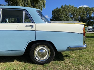 Lot 15 - 1966 Wolsely 16/60