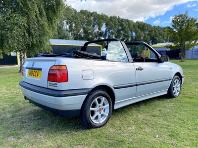 Lot 7 - 1995 Volkswagen Golf Cabriolet
