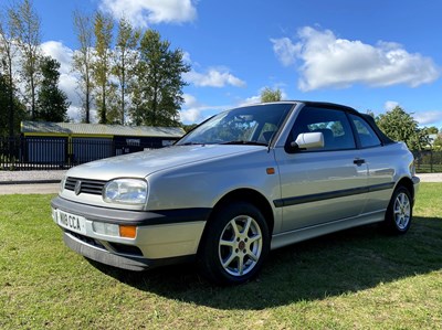 Lot 7 - 1995 Volkswagen Golf Cabriolet