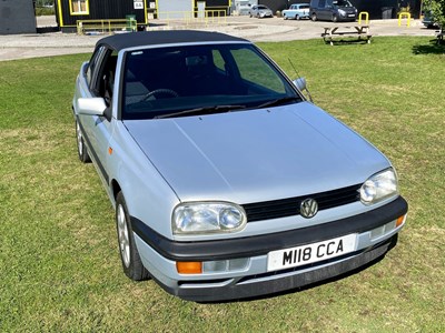 Lot 7 - 1995 Volkswagen Golf Cabriolet