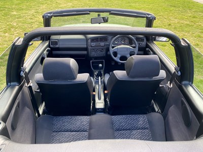 Lot 7 - 1995 Volkswagen Golf Cabriolet