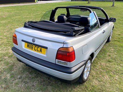 Lot 7 - 1995 Volkswagen Golf Cabriolet