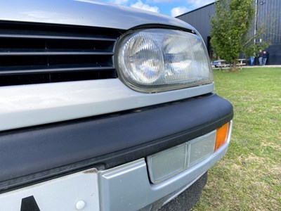 Lot 7 - 1995 Volkswagen Golf Cabriolet