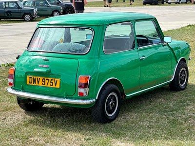 Lot 42 - 1971 Mini 1275 GT