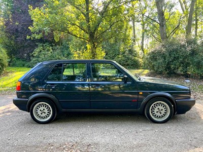 Lot 83 - 1990 Volkswagen Golf GTi