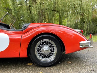 Lot 35 - 1956 Jaguar XK140 SE Roadster