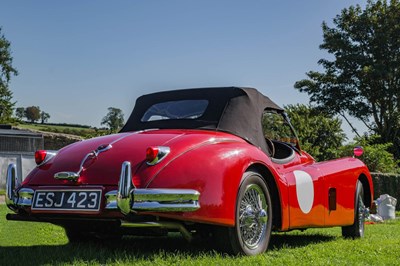 Lot 35 - 1956 Jaguar XK140 SE Roadster