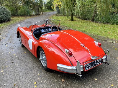 Lot 35 - 1956 Jaguar XK140 SE Roadster