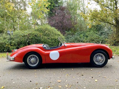 Lot 35 - 1956 Jaguar XK140 SE Roadster