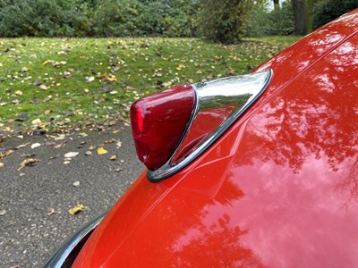 Lot 35 - 1956 Jaguar XK140 SE Roadster