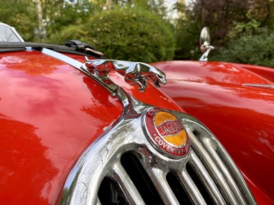 Lot 35 - 1956 Jaguar XK140 SE Roadster