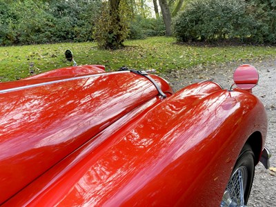 Lot 35 - 1956 Jaguar XK140 SE Roadster