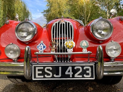 Lot 35 - 1956 Jaguar XK140 SE Roadster