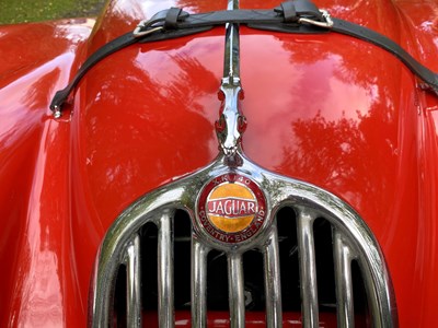 Lot 35 - 1956 Jaguar XK140 SE Roadster