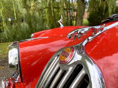Lot 35 - 1956 Jaguar XK140 SE Roadster
