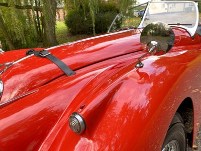Lot 35 - 1956 Jaguar XK140 SE Roadster