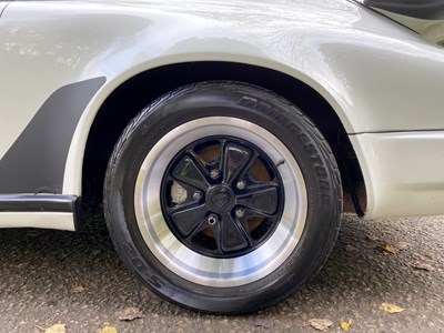 Lot 53 - 1985 Porsche Carrera 3.2 Targa