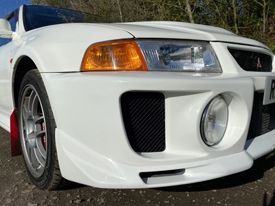 Lot 22 - 1998 Mitsubishi Lancer Evolution V GSR