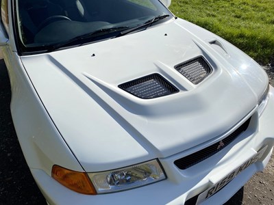 Lot 22 - 1998 Mitsubishi Lancer Evolution V GSR
