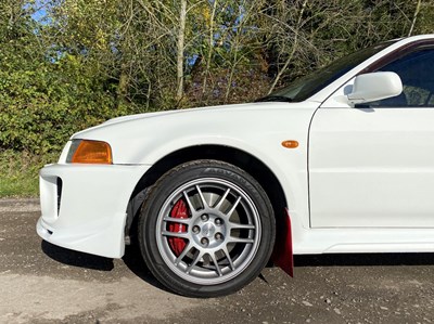 Lot 22 - 1998 Mitsubishi Lancer Evolution V GSR