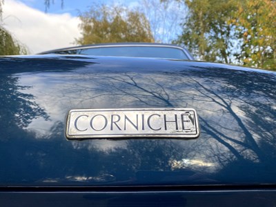 Lot 7 - 1971 Rolls-Royce Corniche Saloon
