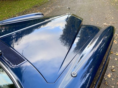 Lot 7 - 1971 Rolls-Royce Corniche Saloon