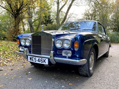 Lot 7 - 1971 Rolls-Royce Corniche Saloon