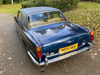 Lot 7 - 1971 Rolls-Royce Corniche Saloon
