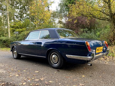 Lot 7 - 1971 Rolls-Royce Corniche Saloon