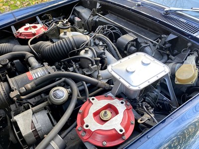 Lot 7 - 1971 Rolls-Royce Corniche Saloon