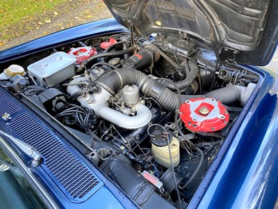 Lot 7 - 1971 Rolls-Royce Corniche Saloon