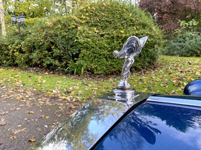 Lot 7 - 1971 Rolls-Royce Corniche Saloon