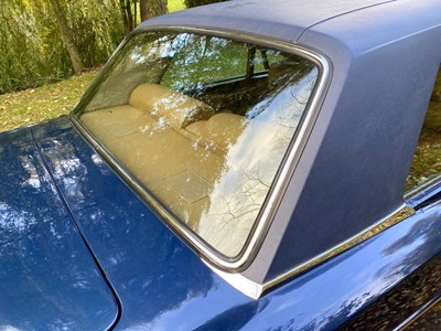Lot 7 - 1971 Rolls-Royce Corniche Saloon