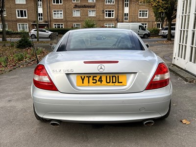 Lot 7 - 2004 Mercedes-Benz SLK 350