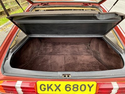 Lot 43 - 1982 Rover SD1 3500 SE